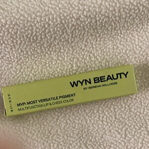 WYN Beauty by Serena Williams New in Box